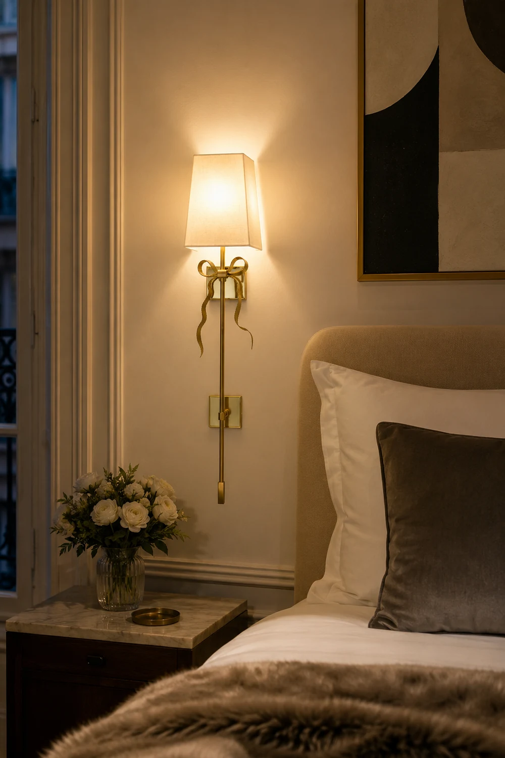 Ellery Bow Tail Sconce - Lumpaz