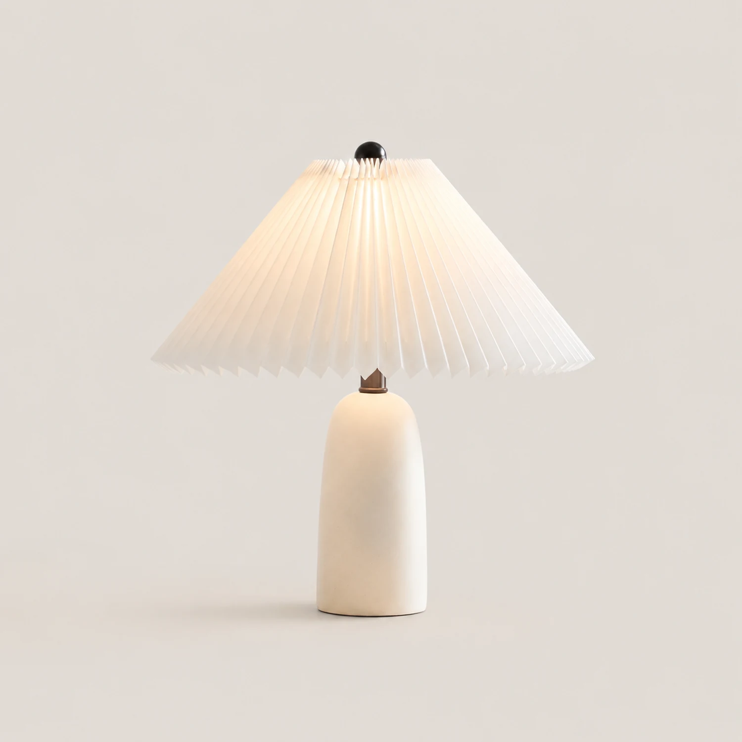 Louis Minimalist Cone Base Table Lamp - Lumpaz