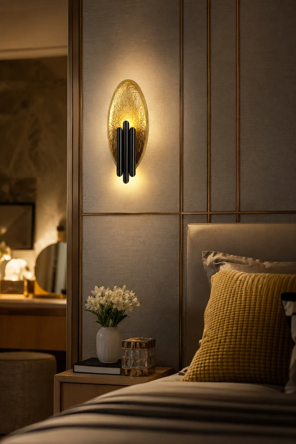 Electroplated Iron Oval Wall Light - Lumpaz