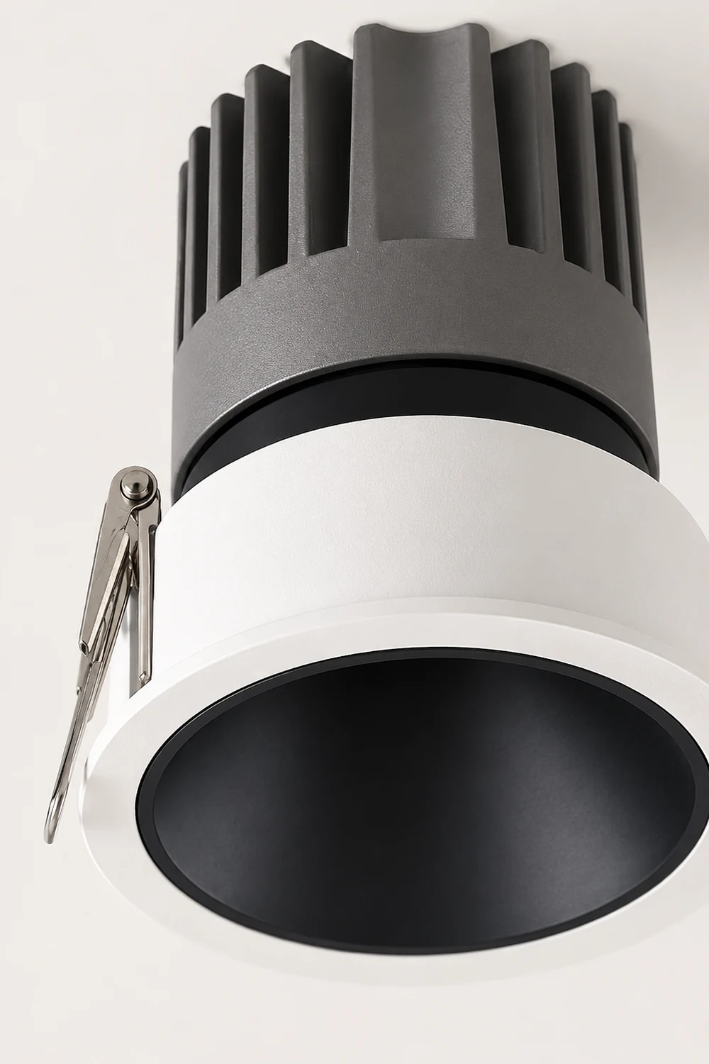 Beam Recessed LED Downlight - Lumpaz