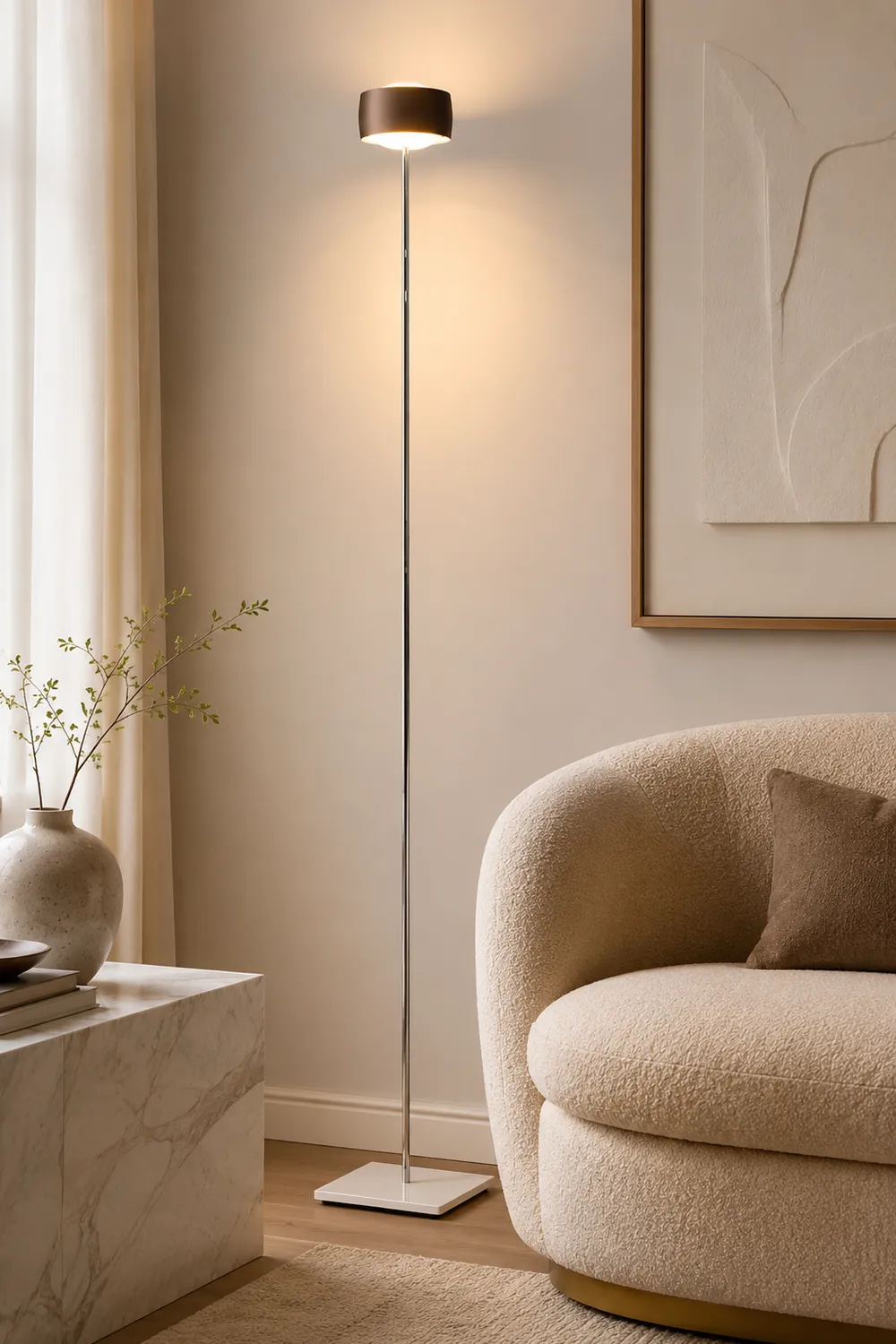Elegant Thin Pole Floor Lamp - Lumpaz