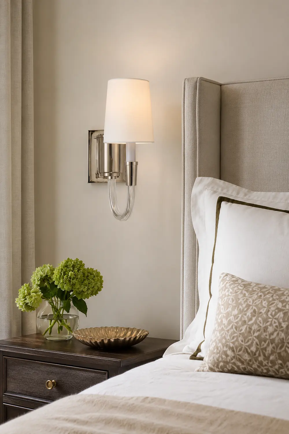 Vivian Single Wall Light - Lumpaz