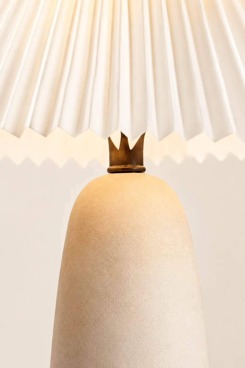 Louis Minimalist Cone Base Table Lamp - Lumpaz