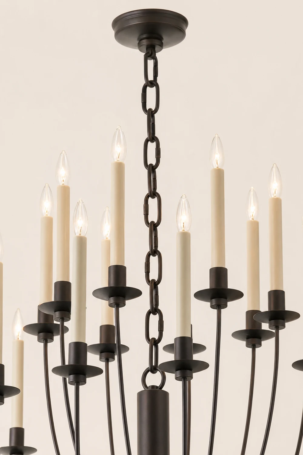Thomas OBrien Erika Chandelier - Lumpaz