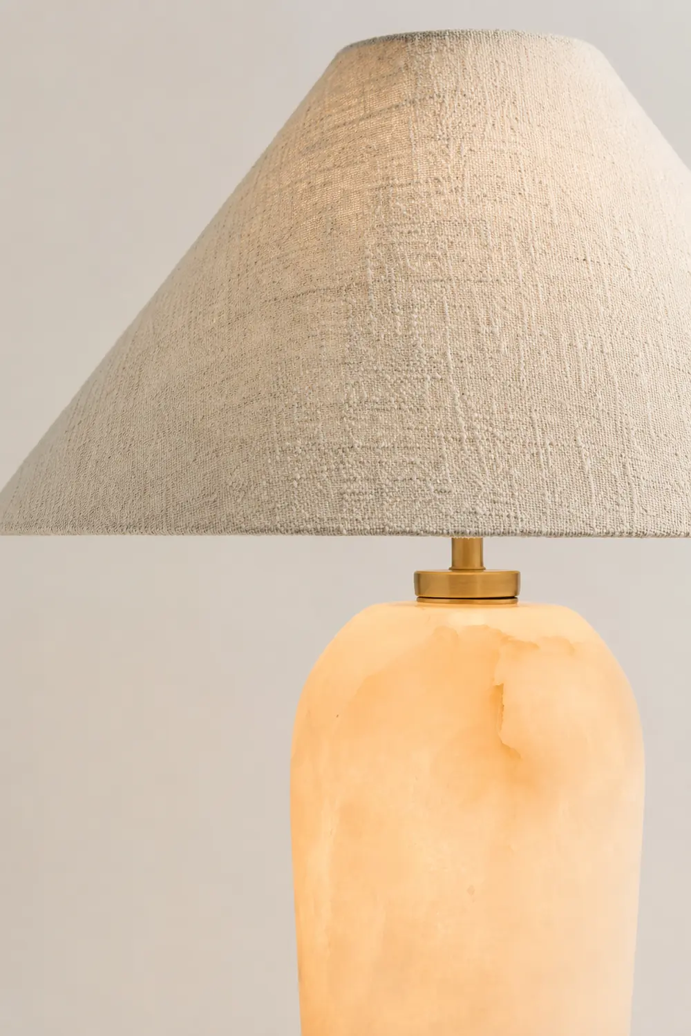 Carter Natural Stone Shade Table Lamp - Lumpaz