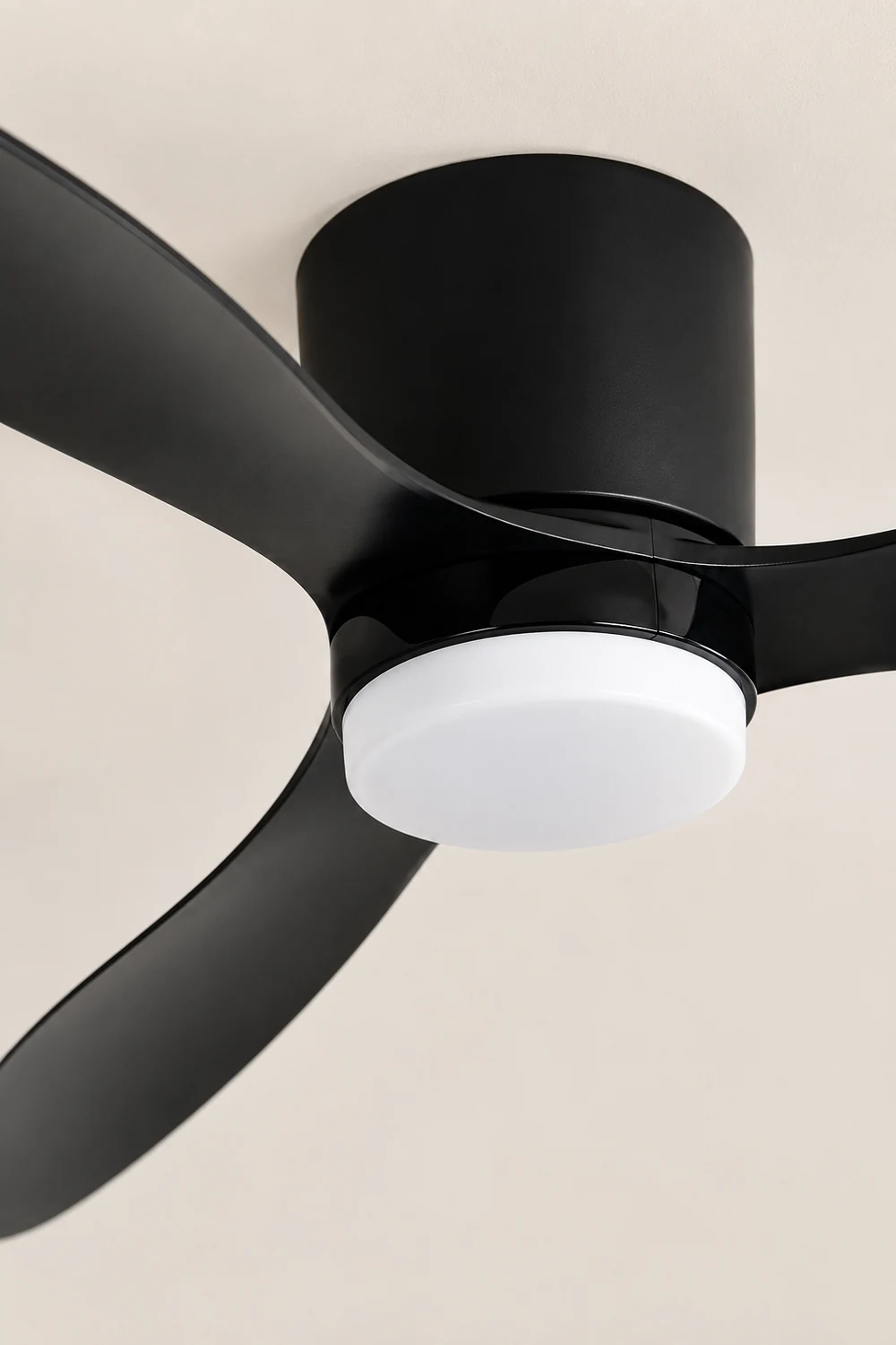 Recessed Fishtail Ceiling Fan Light - Lumpaz