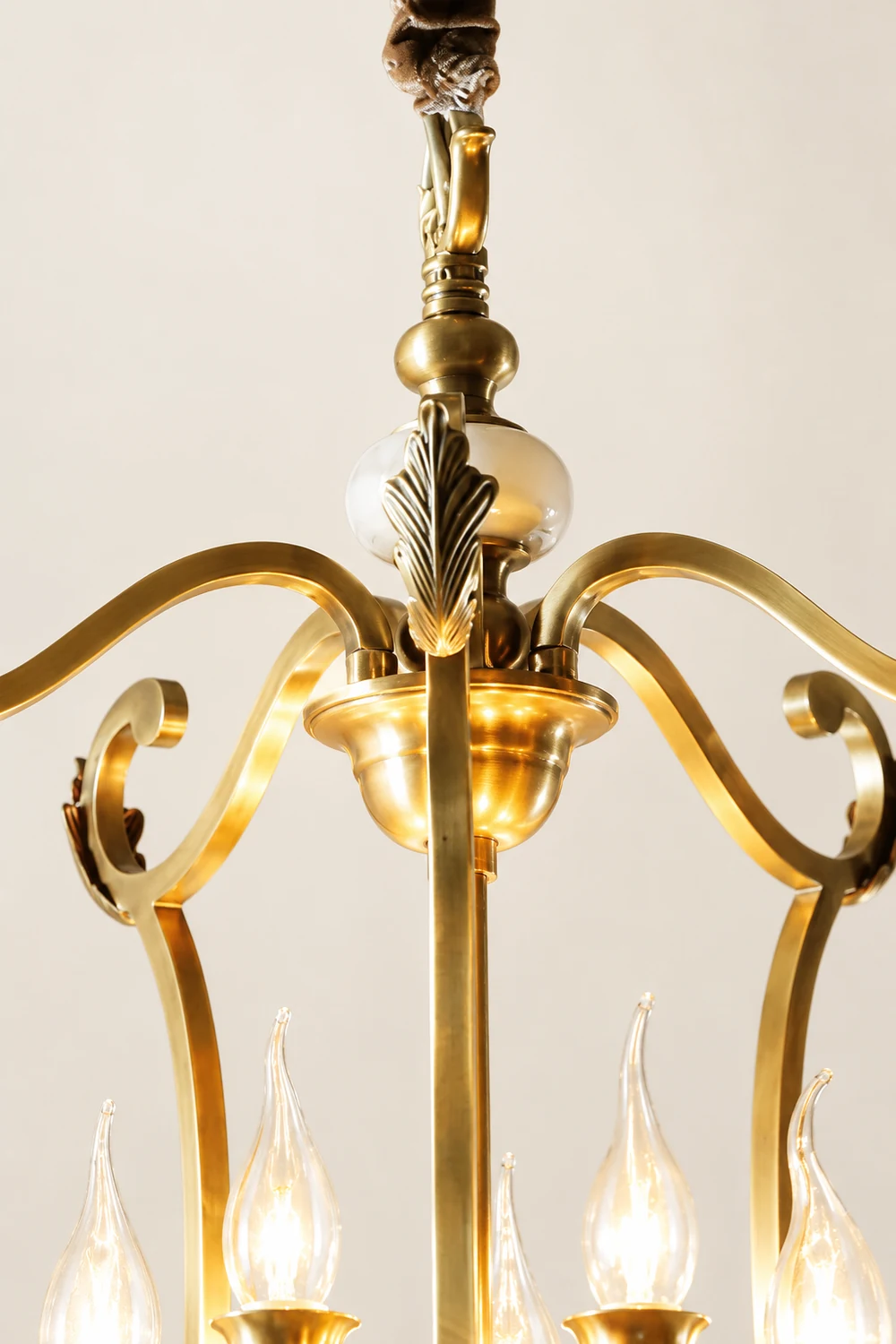 Classical carved candle chandelier - Lumpaz