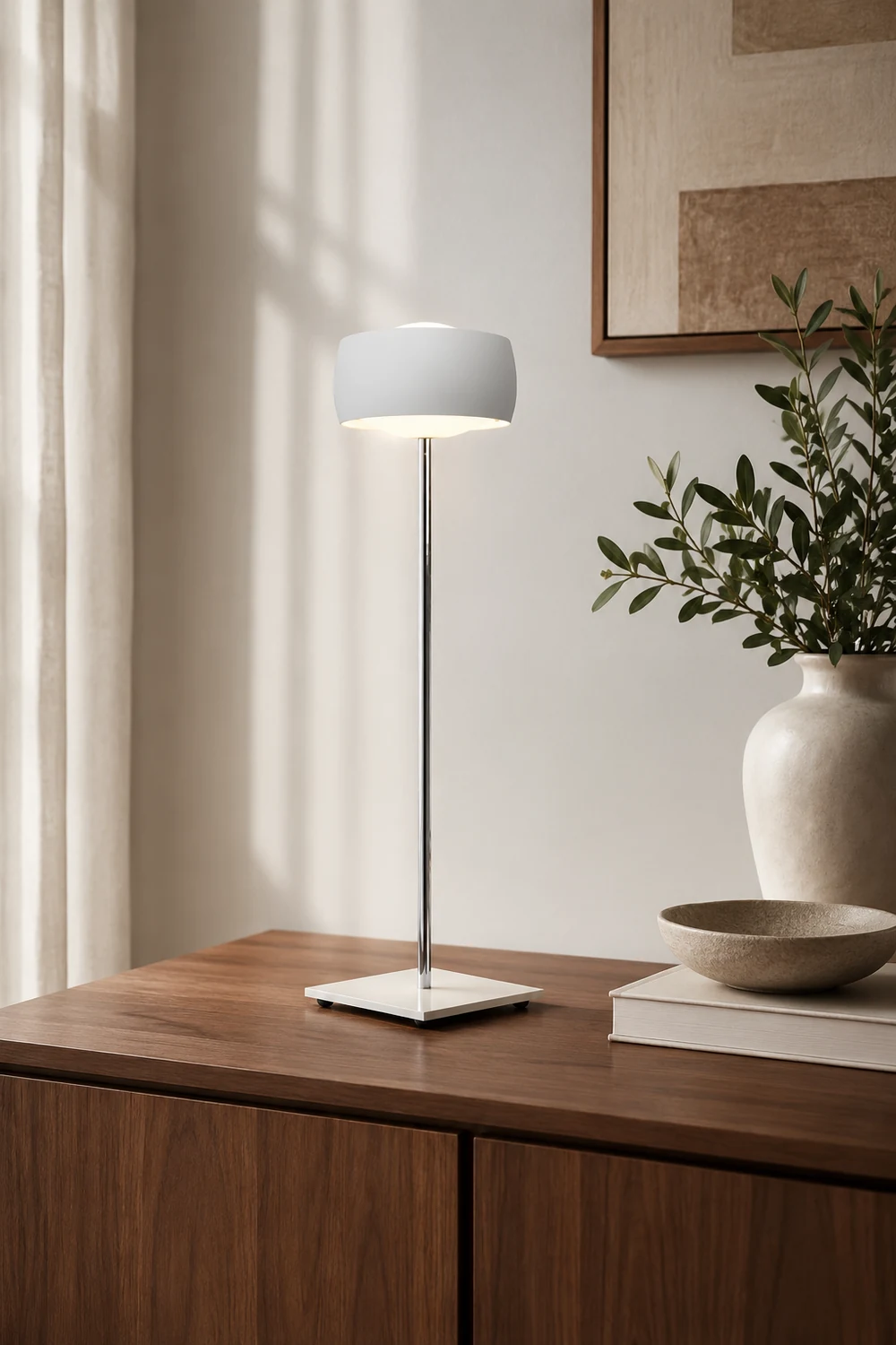 Minimalist Tall Stand Desk Lamp - Lumpaz