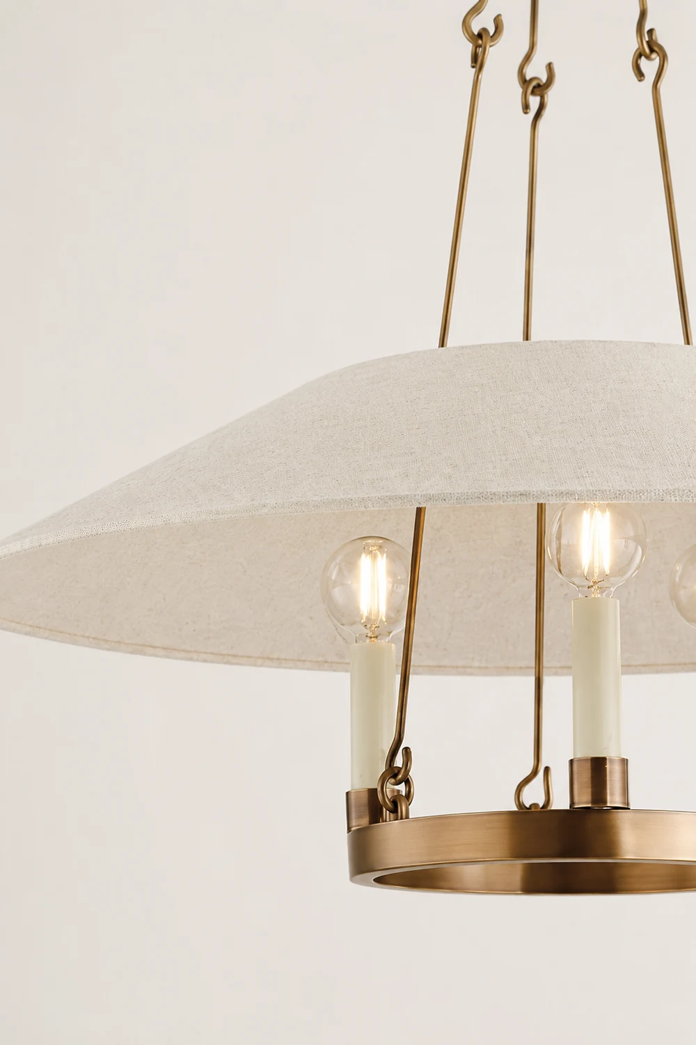 Troy Archive Chandelier - Lumpaz