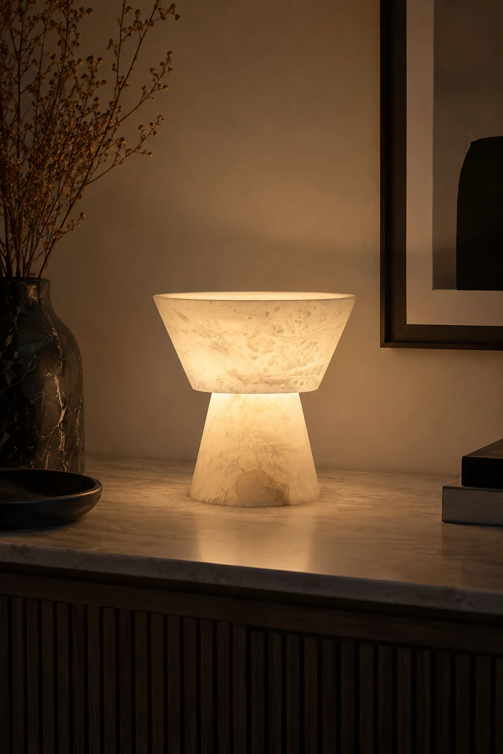 Conical Alabaster Table Lamp - Lumpaz