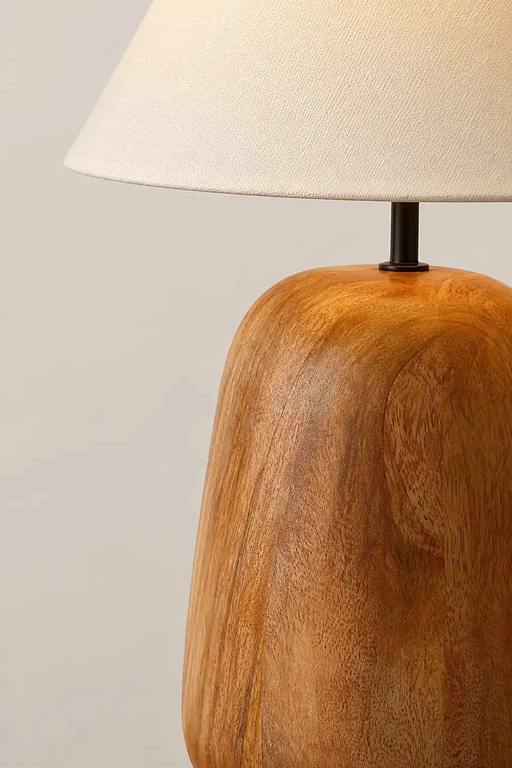 Grooved Country Wood Table Lamp - Lumpaz