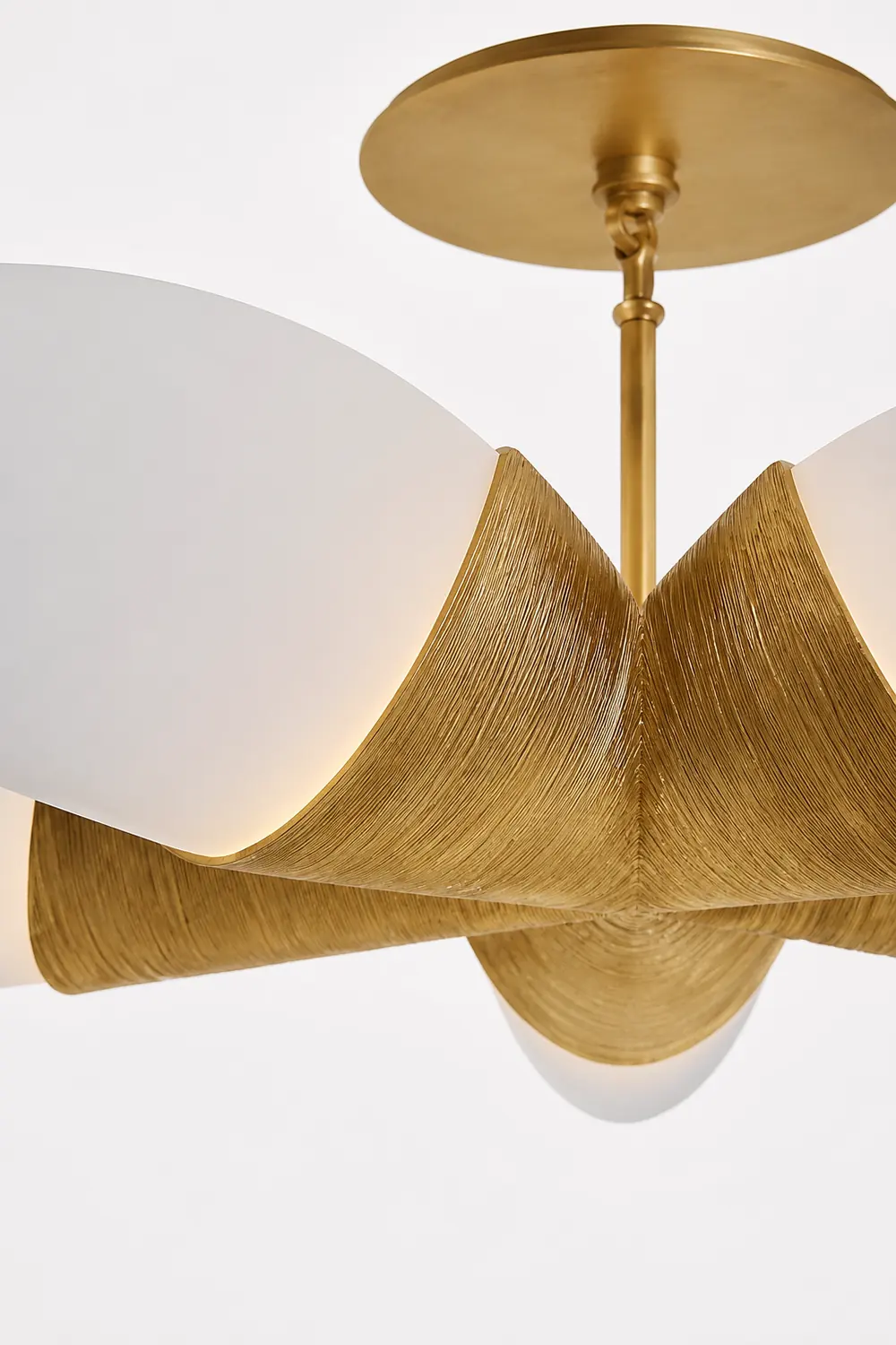 Utopia Five Arm Chandelier - Lumpaz