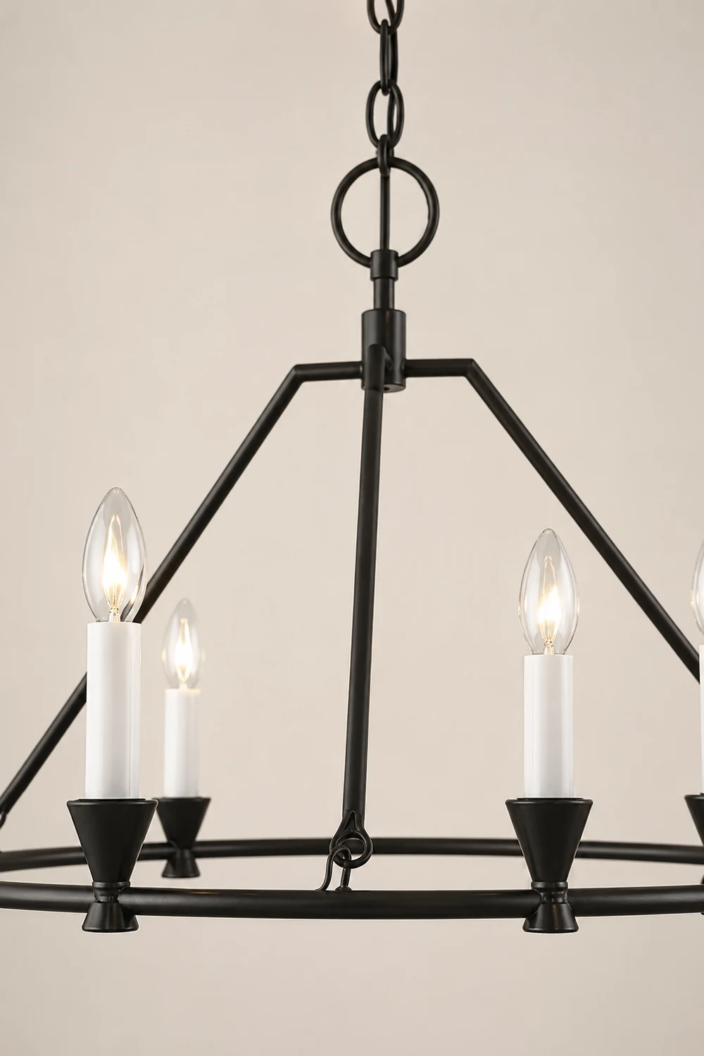 Minimalist Circular Keystone Chandelier - Lumpaz