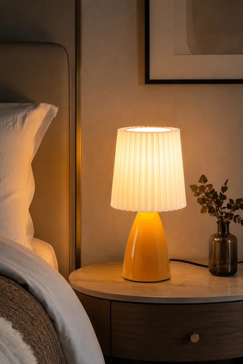 Amber Glow Pleated Shade Table Lamp - Lumpaz