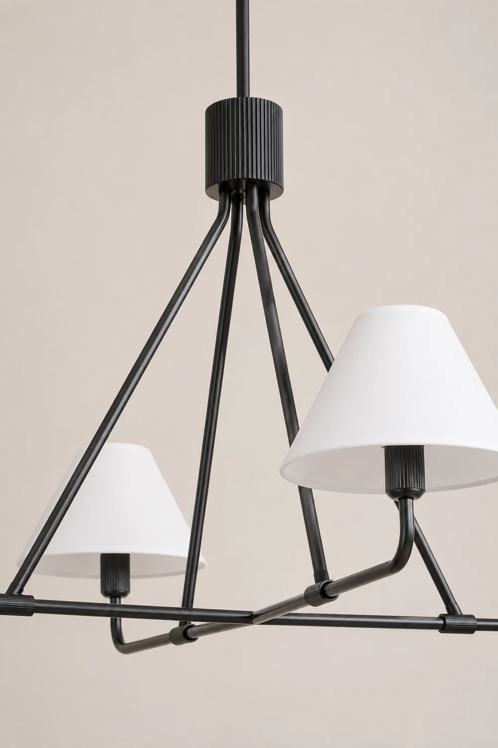 Black Beatrix Chandelier - Lumpaz
