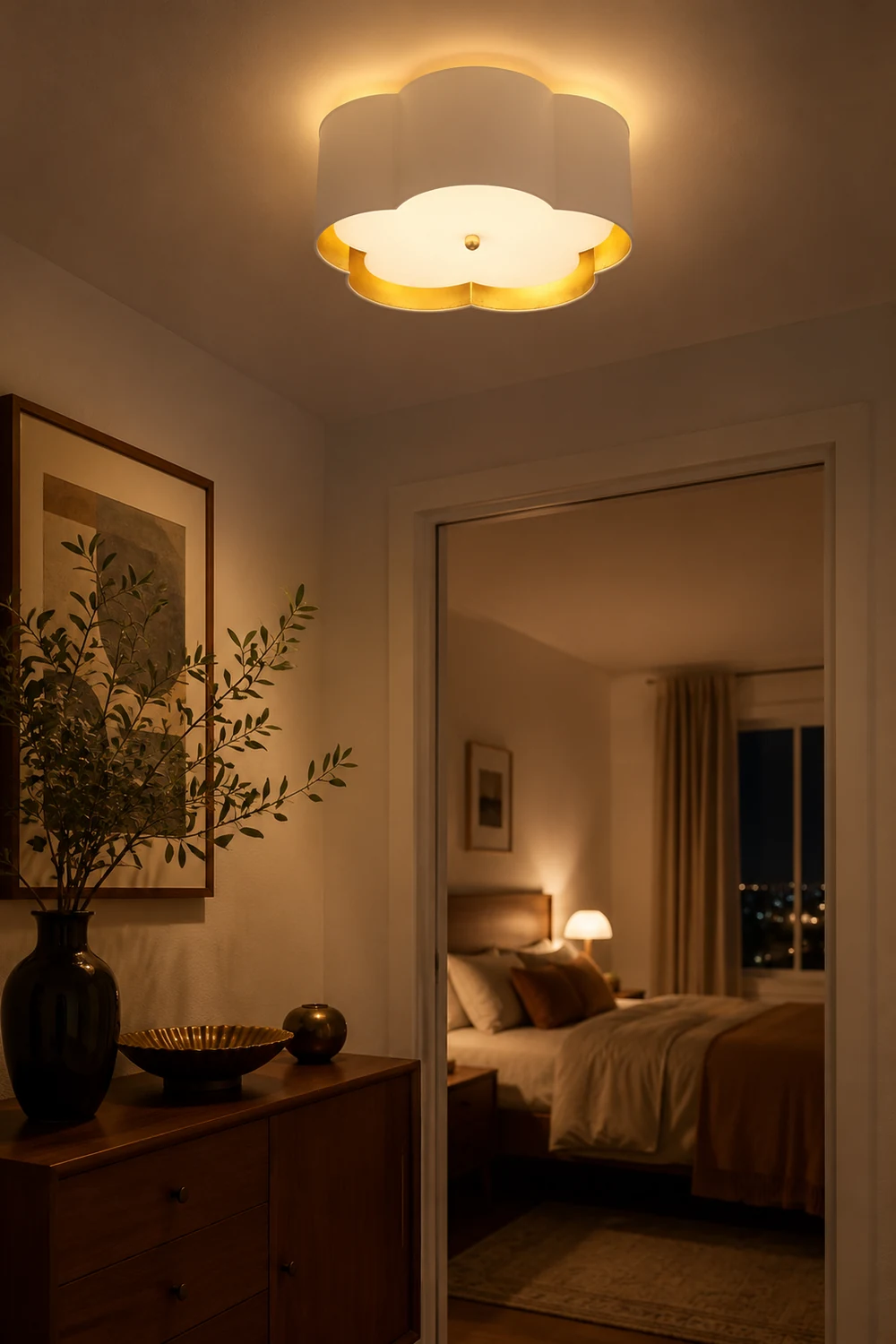 Scalloped Gold Trim Ceiling Light - Lumpaz