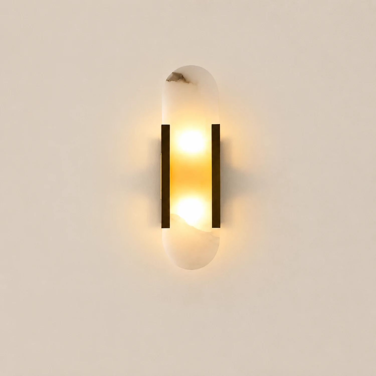 Modern Vertical Alabaster Wall Sconce - Lumpaz
