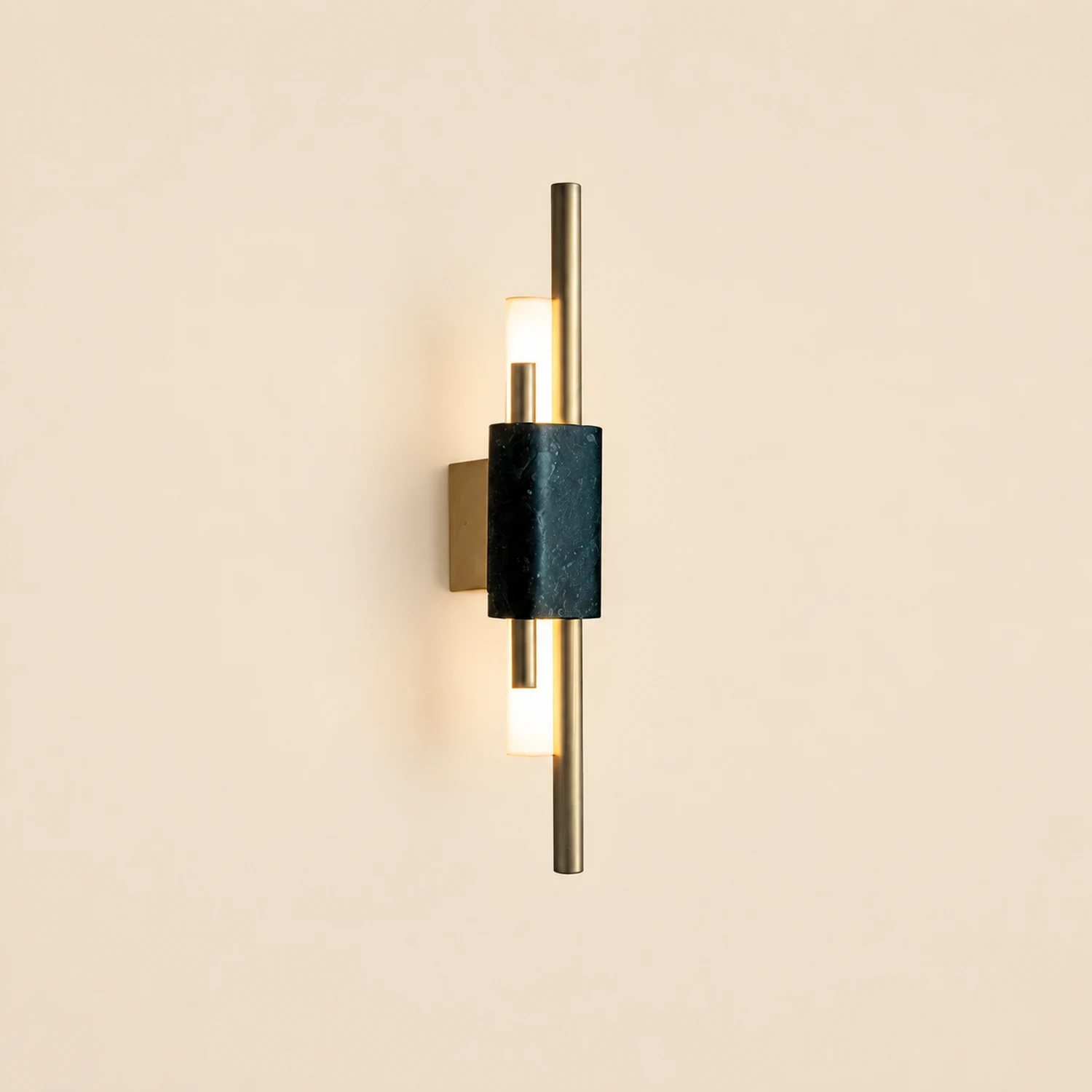 Bert Frank Tanto Marble Linear Wall Light - Lumpaz