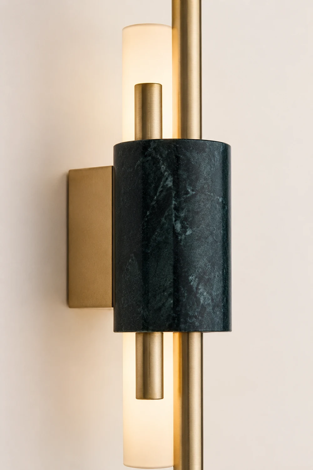 Bert Frank Tanto Marble Linear Wall Light - Lumpaz