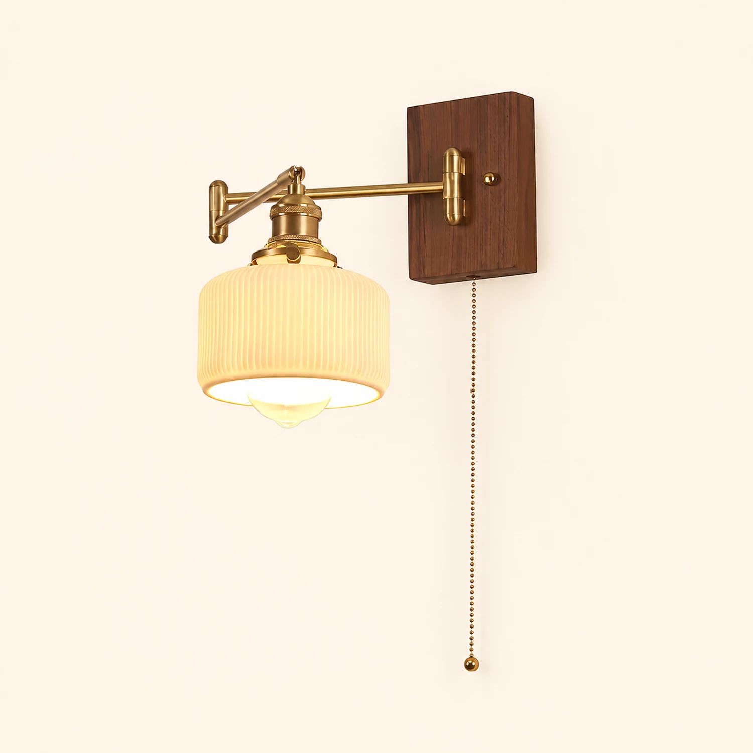 Heritage Walnut Wall Lamp - Lumpaz