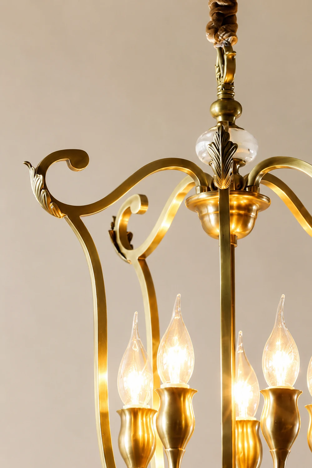 Classical carved candle chandelier - Lumpaz