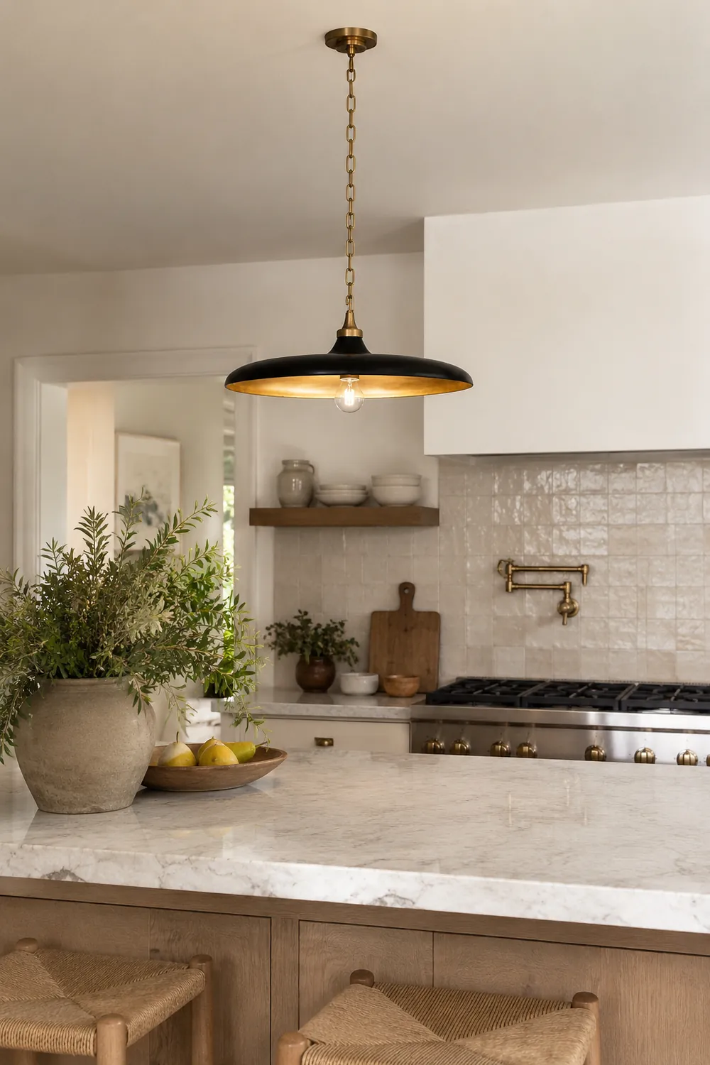 Visual Comfort Piatto Pendant Lamp - Lumpaz