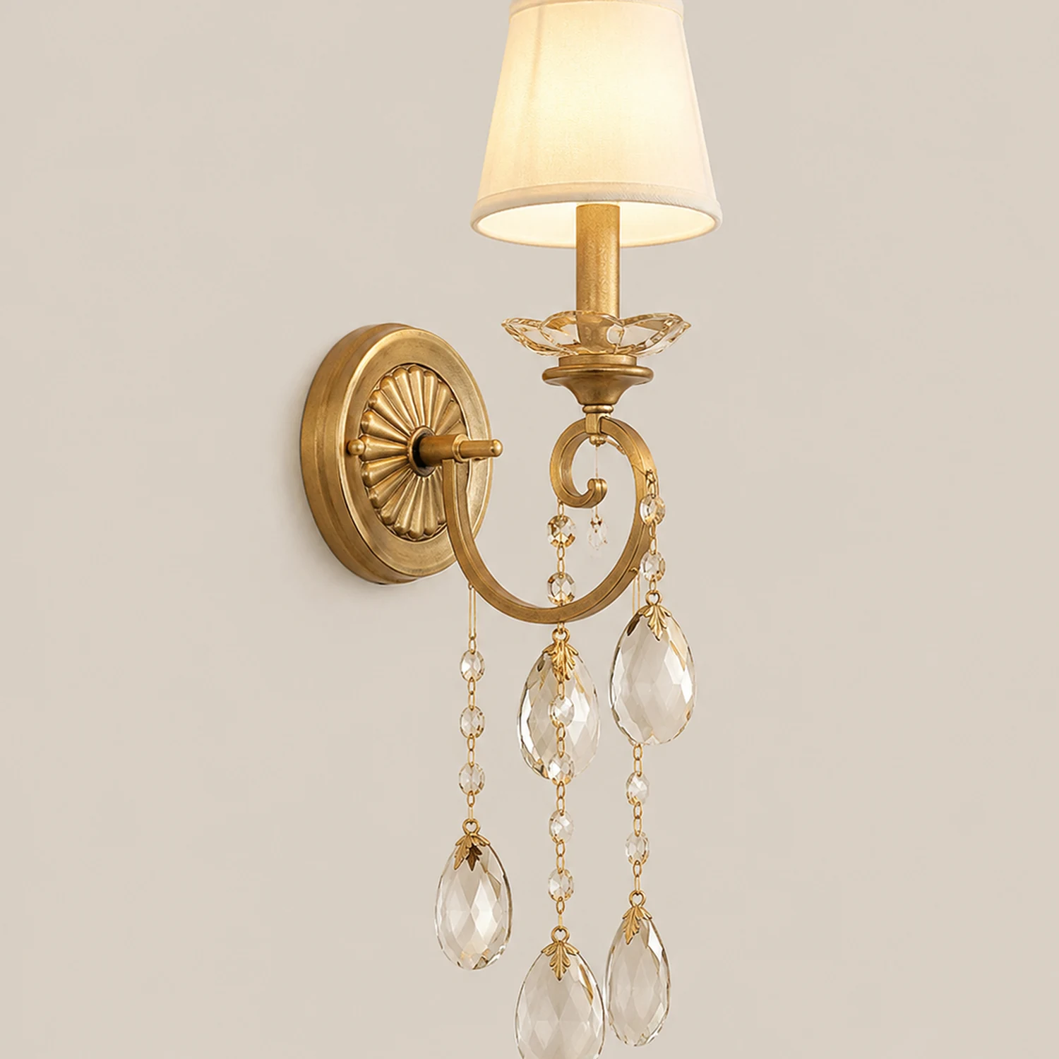 Tatum Lux American Shell Crystal Chandelier - Lumpaz