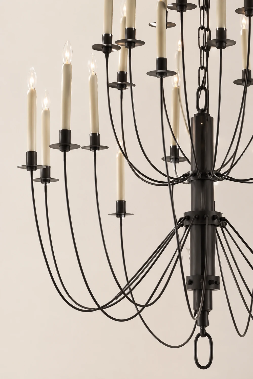 Thomas OBrien Erika Chandelier - Lumpaz