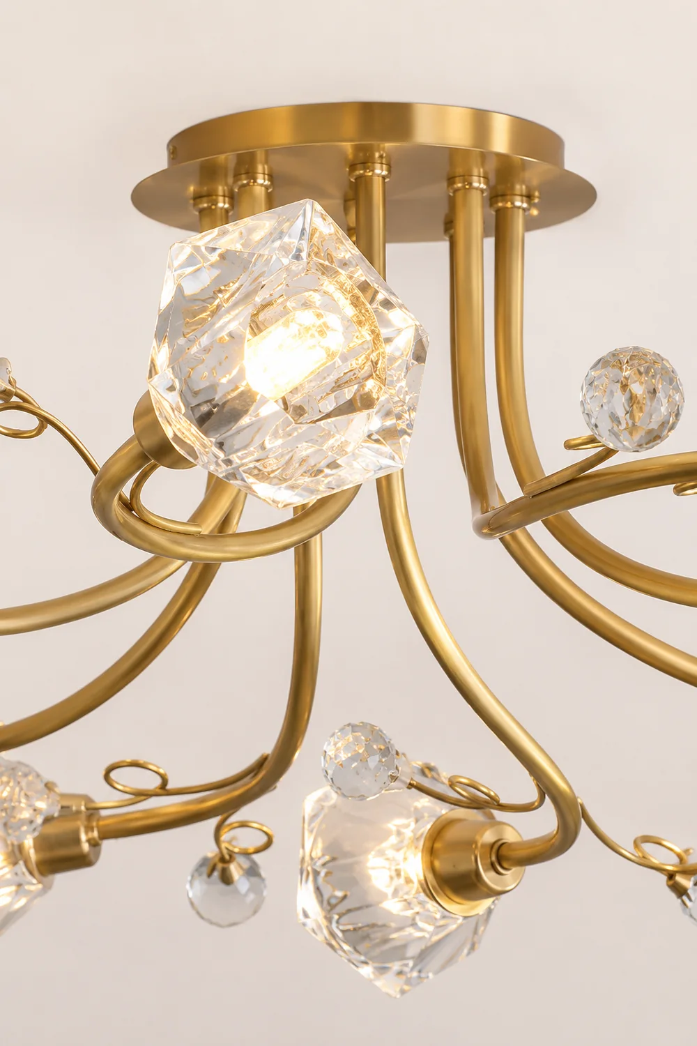 8-head flower ceiling lamp - Lumpaz