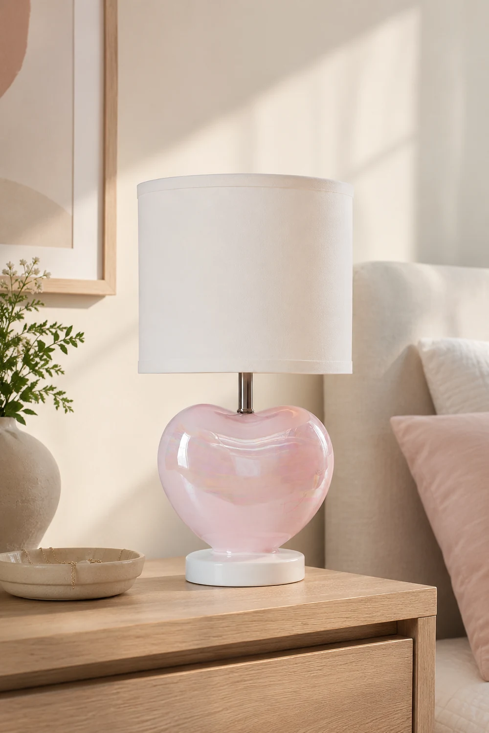Pearlescent Heart Shape Table Lamp - Lumpaz