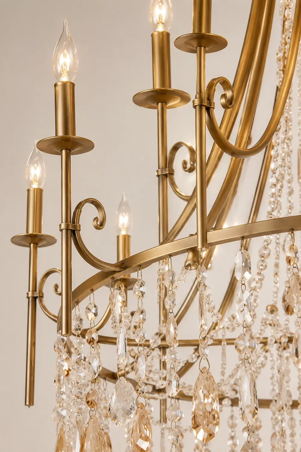 Tatum Lux American Shell Crystal Chandelier - Lumpaz