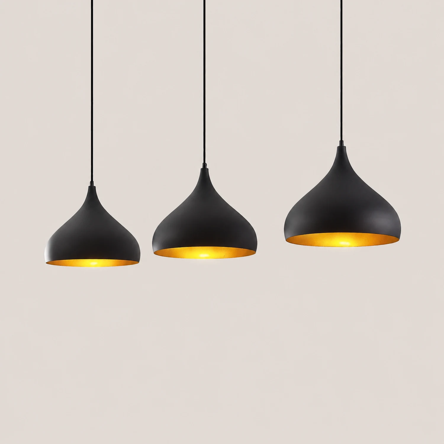 Modern Black and Gold Teardrop Pendant Lamp - Lumpaz