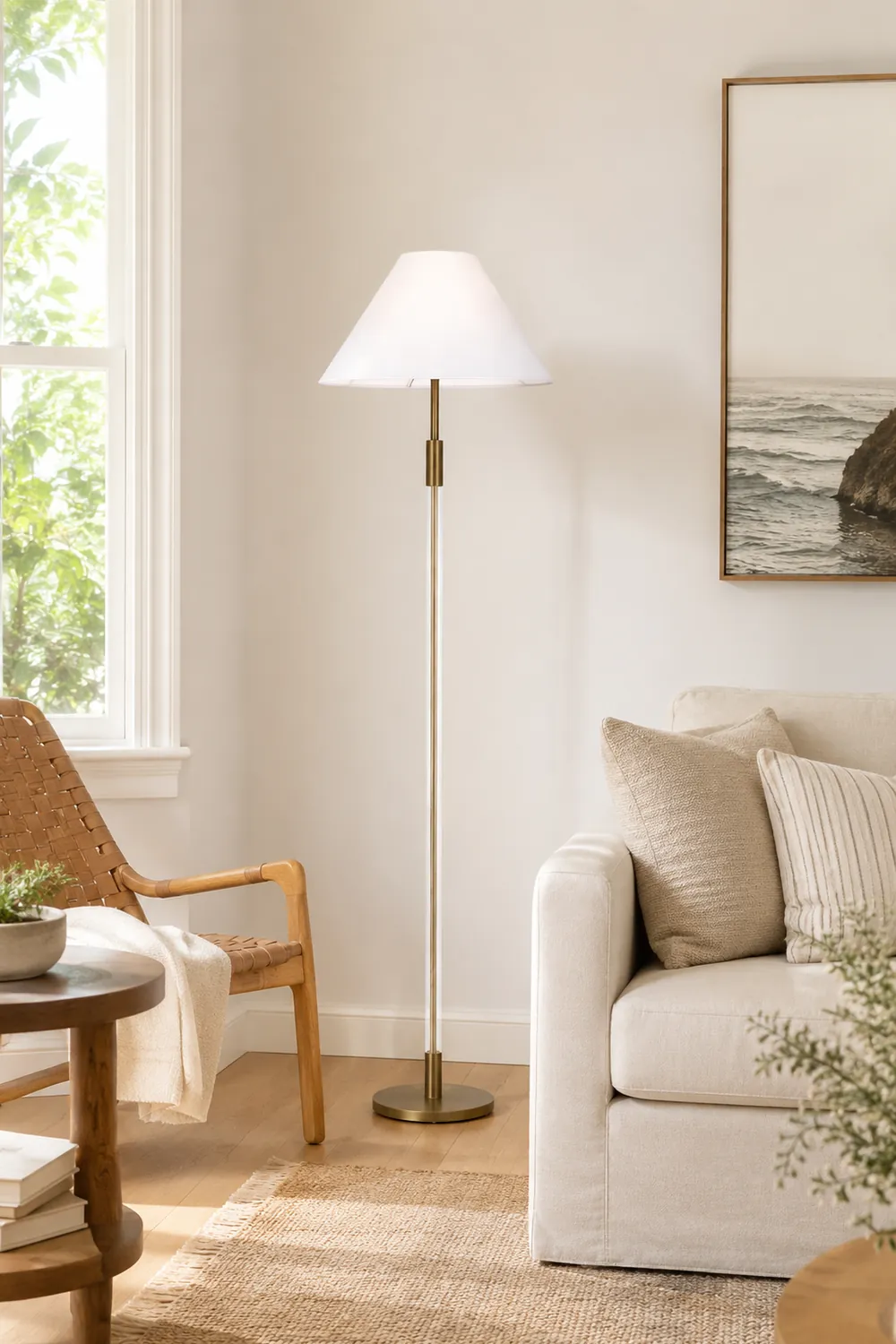 Ralph Acrylic Floor Lamp - Lumpaz
