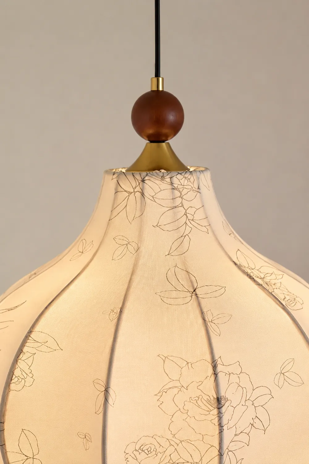 Chestnut Bloom Pendant Lamp - Lumpaz