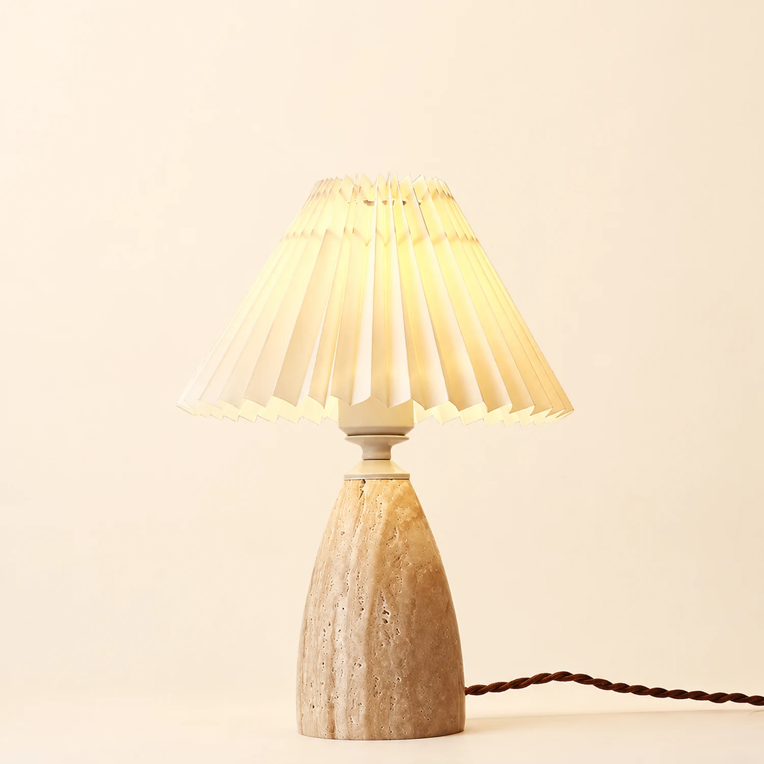 Gusnow Table Lamp - Lumpaz
