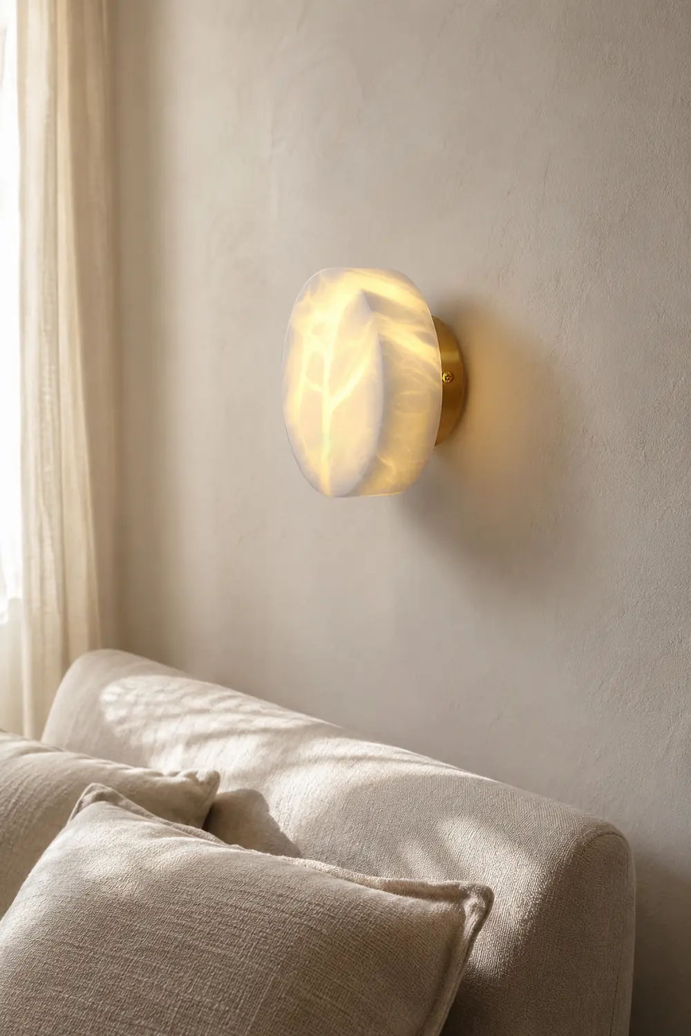 Cylindrical Alabaster Wall Light - Lumpaz