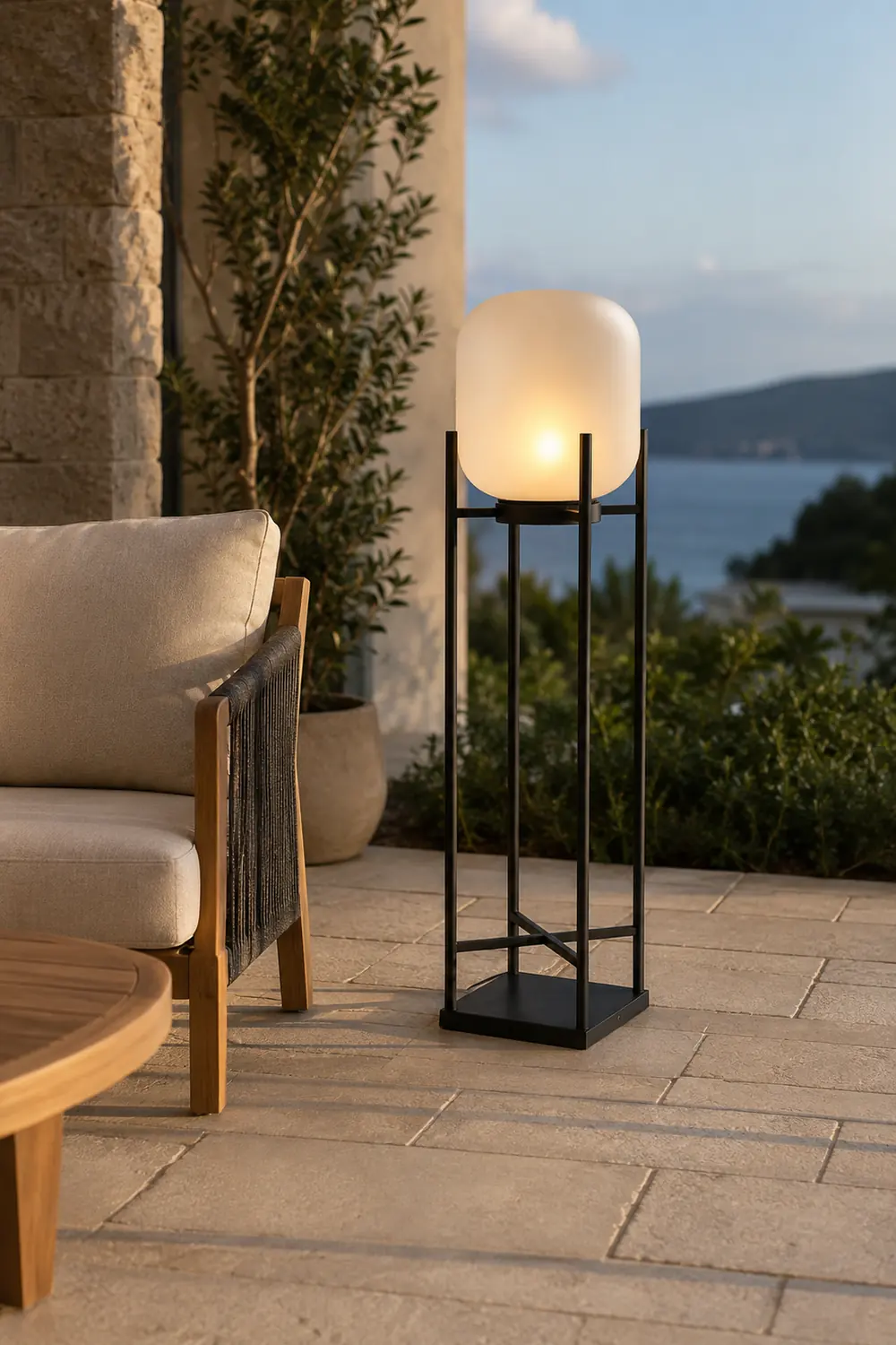 Lantern Floor Light - Lumpaz