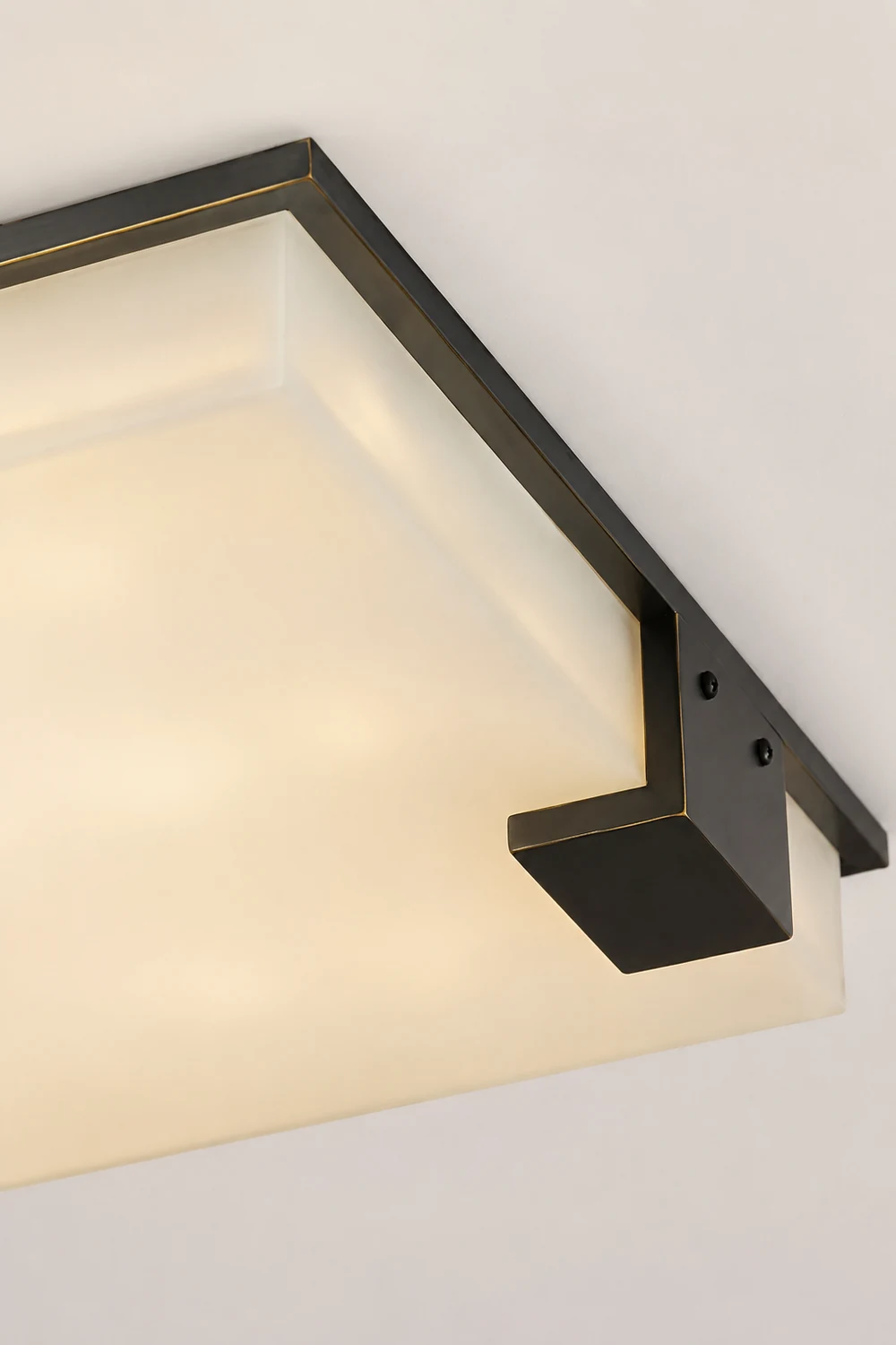 Square Alabaster Ceiling Lamp - Lumpaz