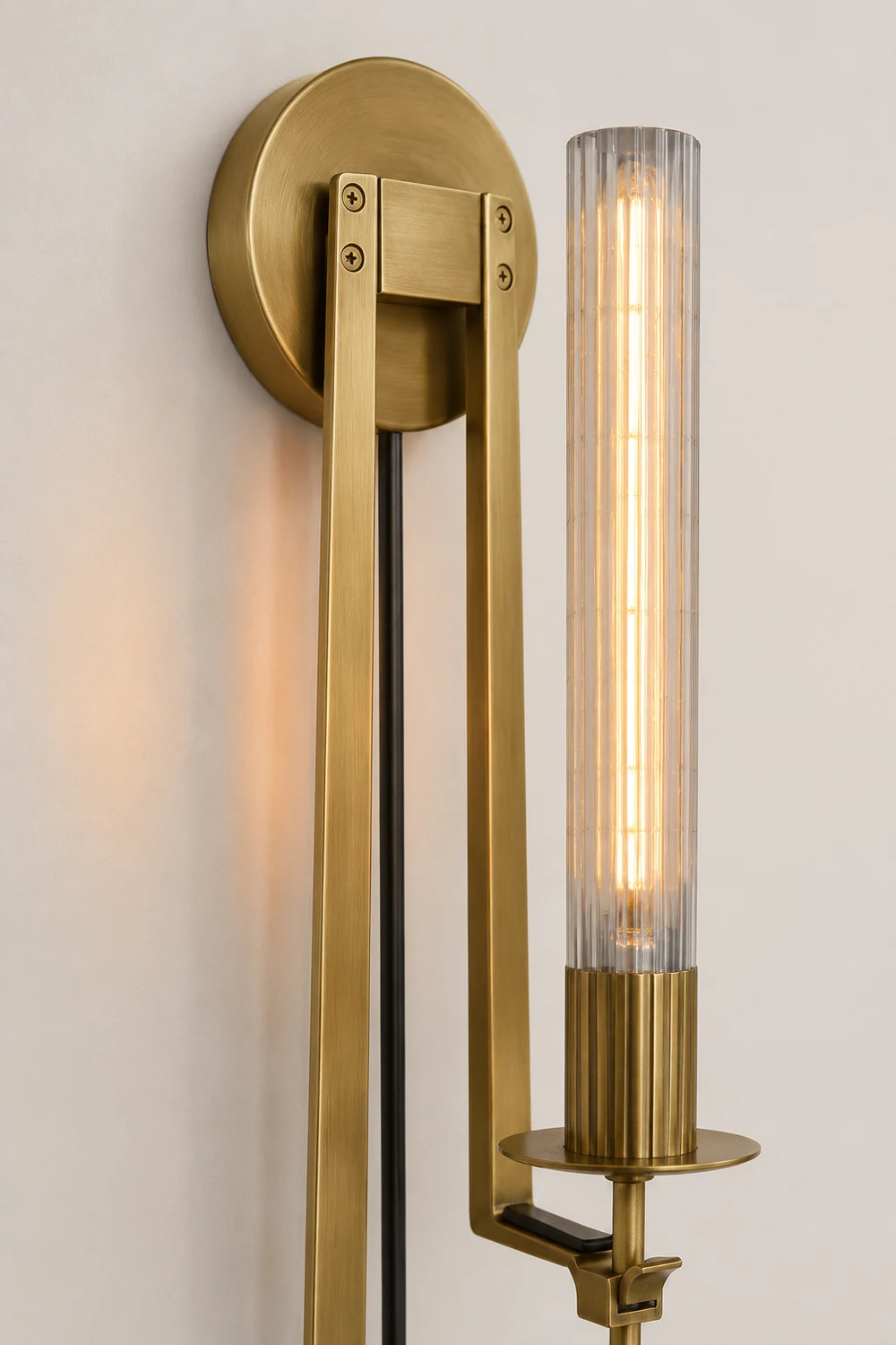 French Classicism Plug-in Wall Lamp - Lumpaz