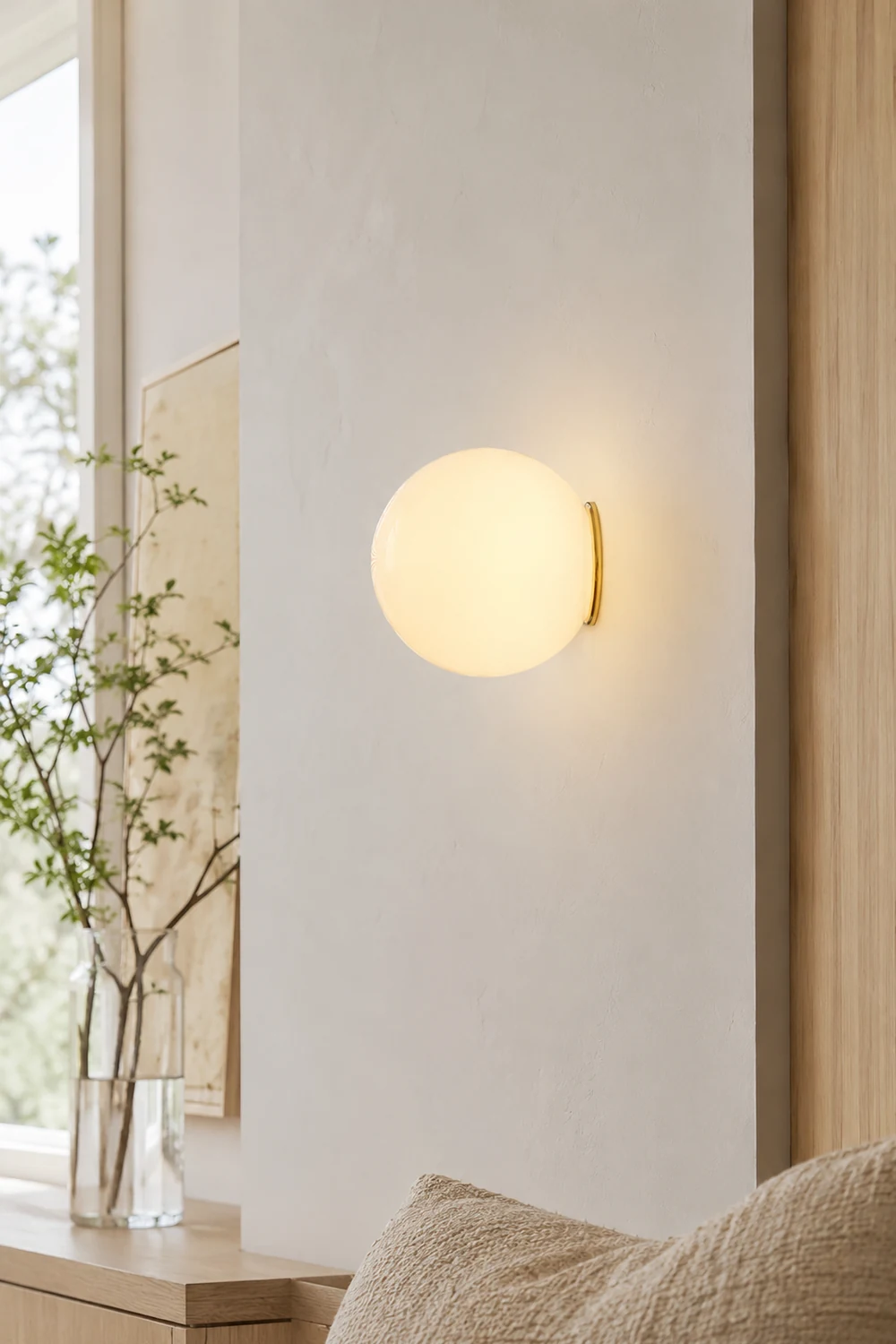 Glass Mini Orb Wall Lamp - Lumpaz