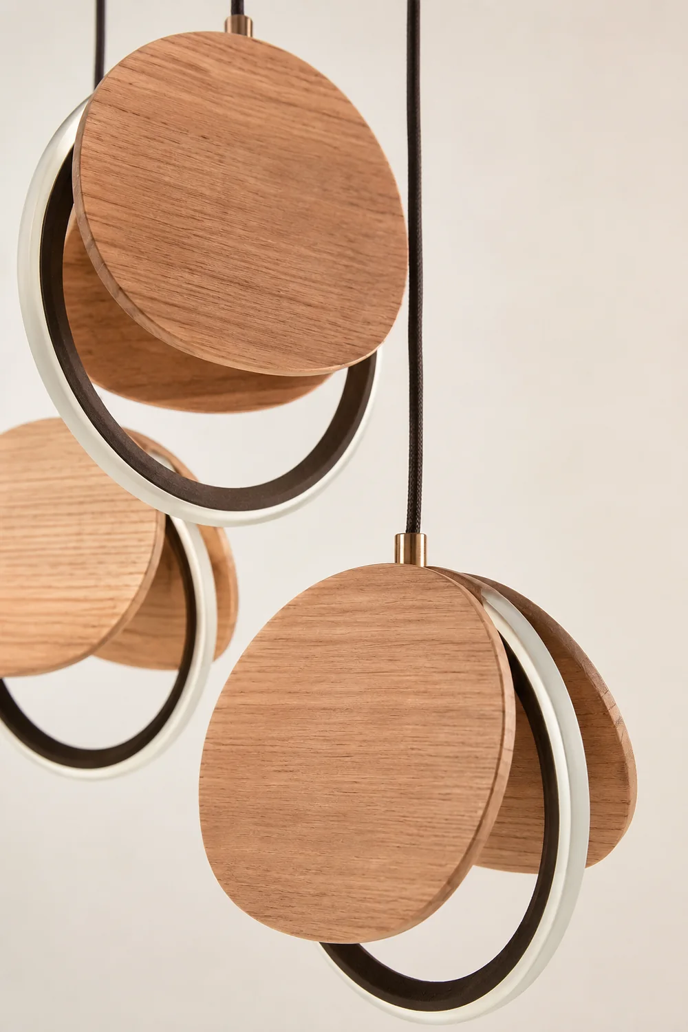Elliot Rings Chandelier - Lumpaz