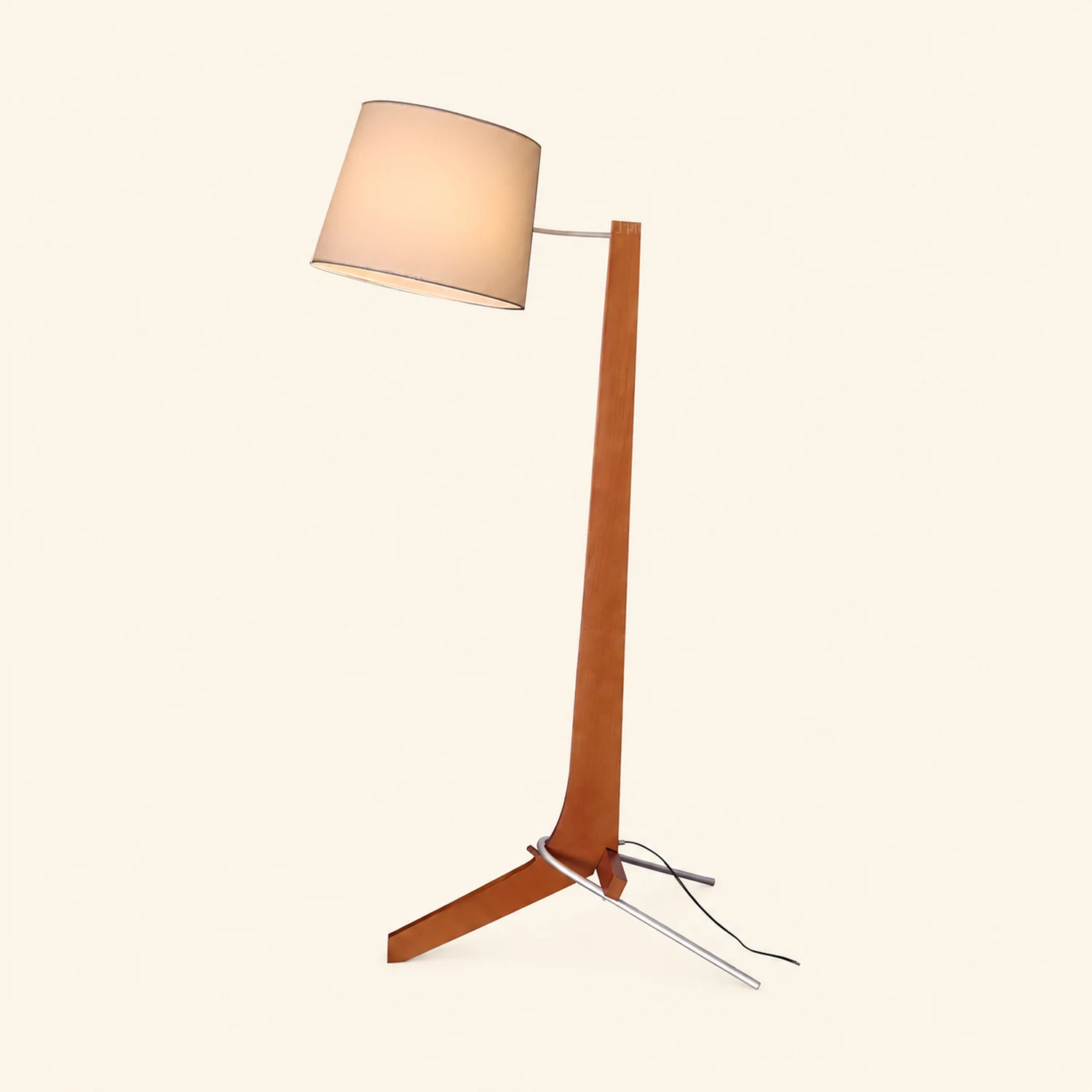 Tusk Arc Floor Lamp - Lumpaz