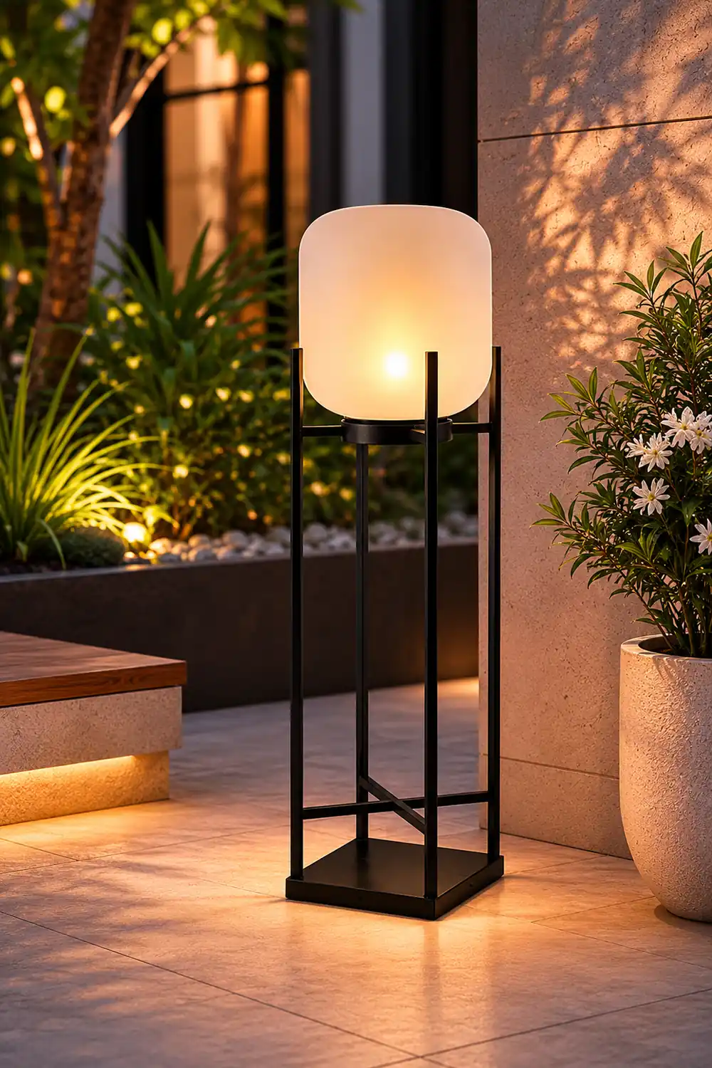 Lantern Floor Light - Lumpaz