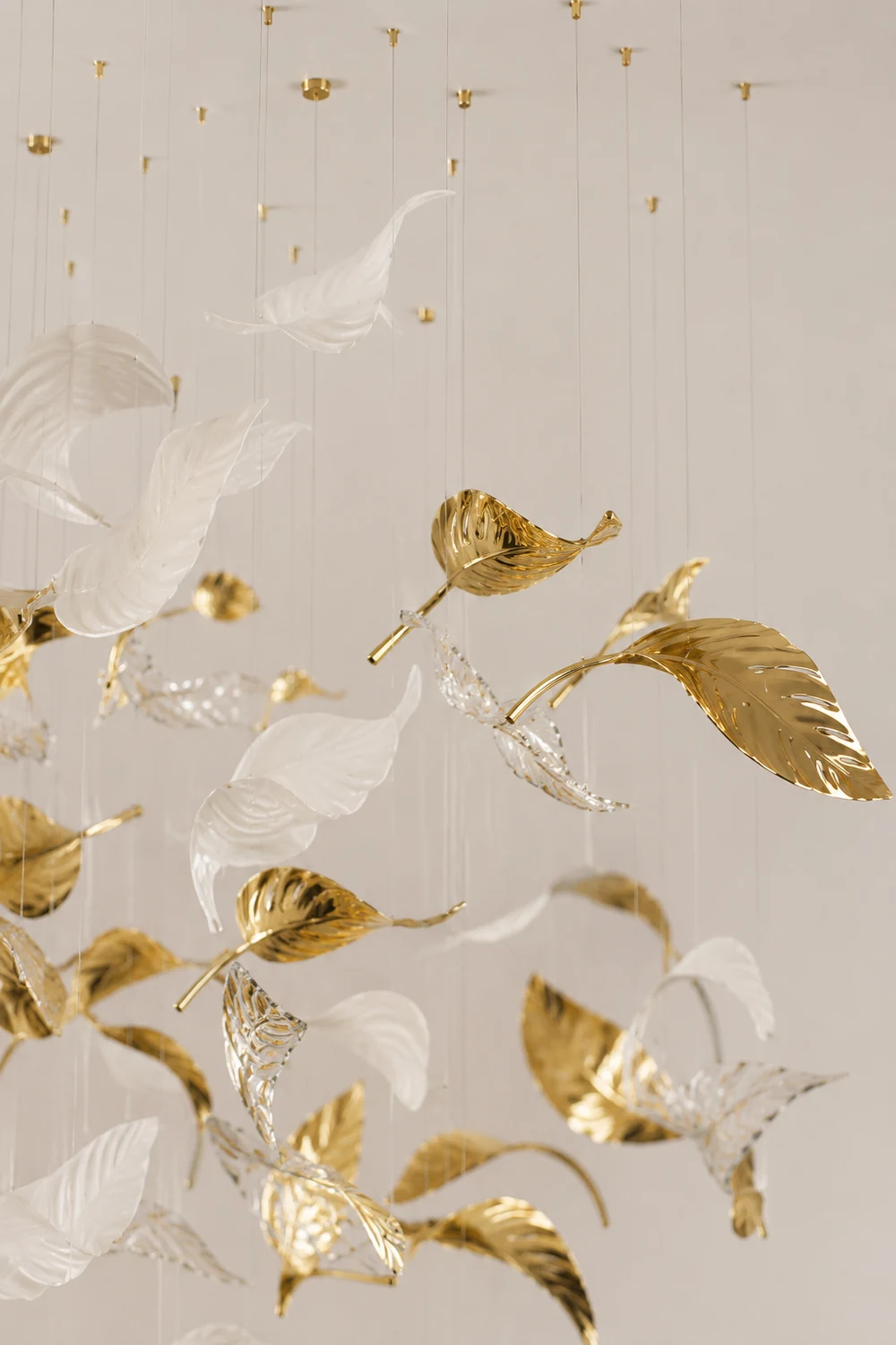 Linden Leaves Chandelier - Lumpaz