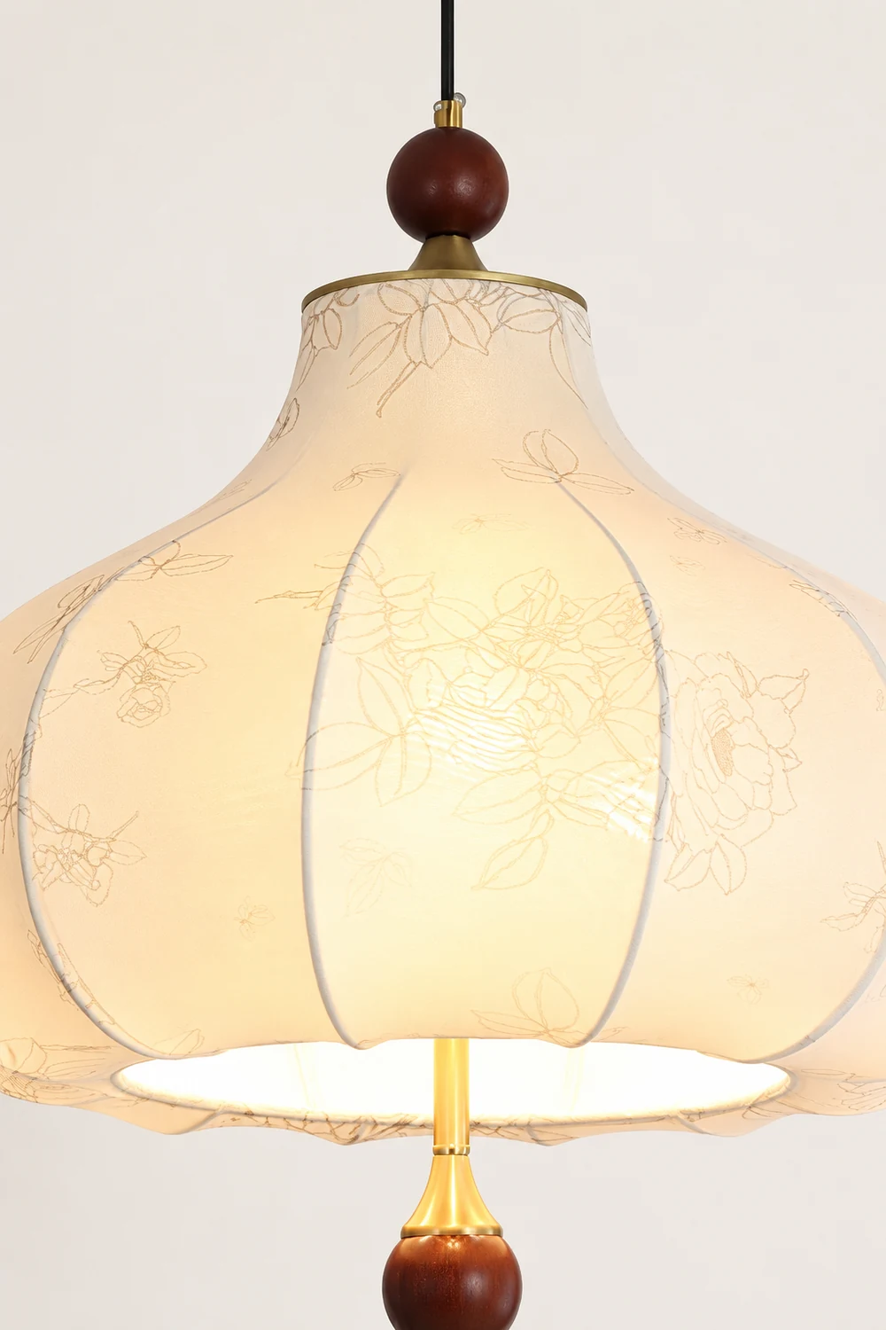 Chestnut Bloom Pendant Lamp - Lumpaz