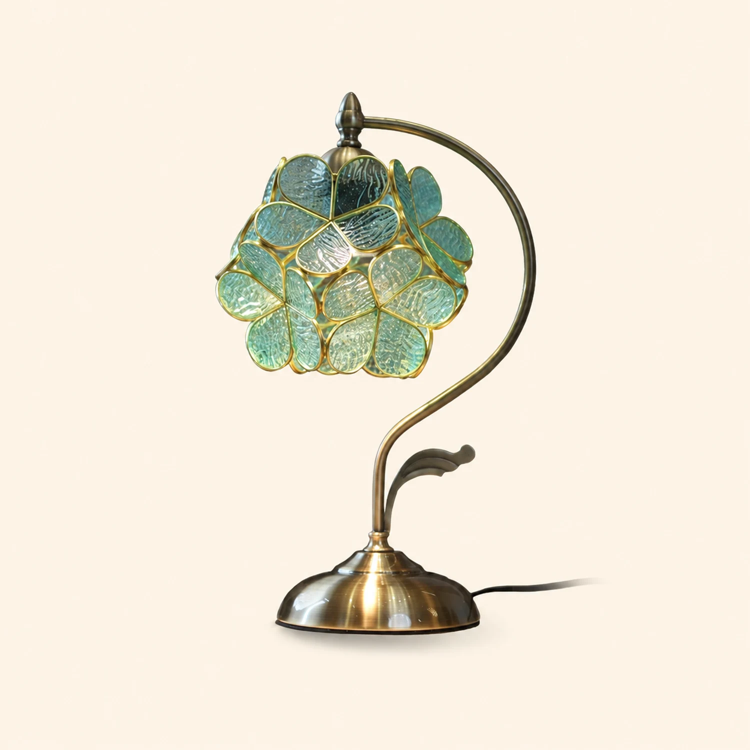 Aurelia Leaf Table Lamp - Lumpaz