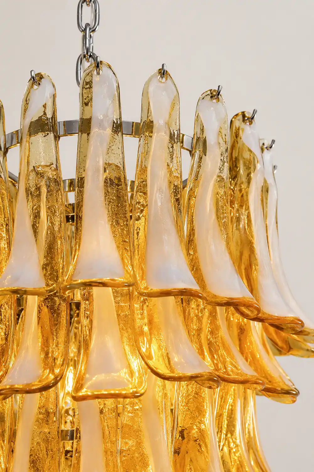 Murano Amber Petals Spiral Chandelier - Lumpaz
