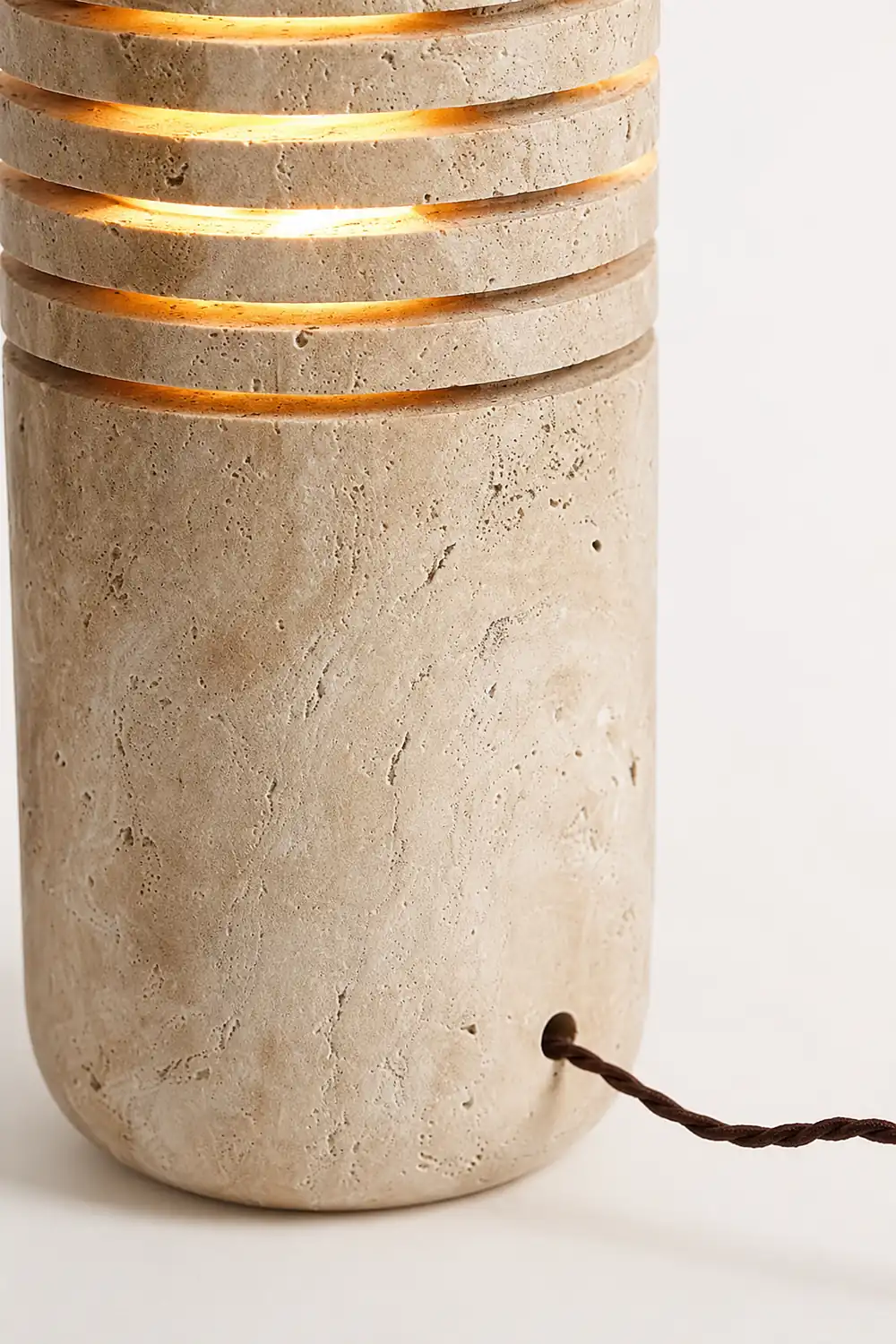 Big Stone Bucket Floor Lamp - Lumpaz