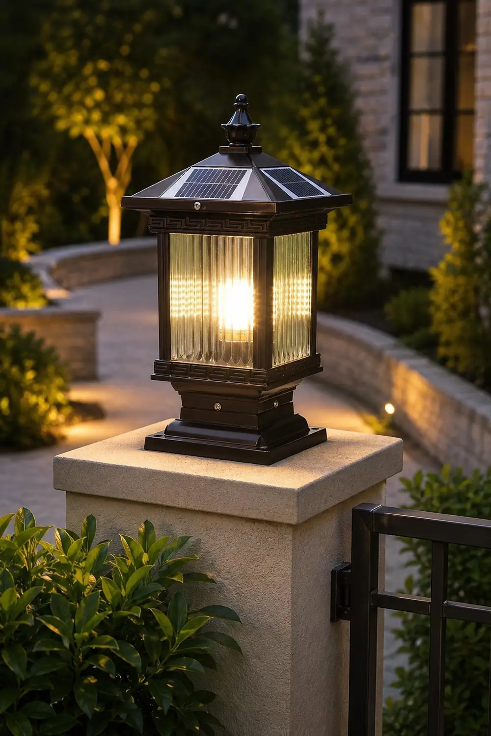 Solar Classic Lantern Solar Outdoor Light - Lumpaz