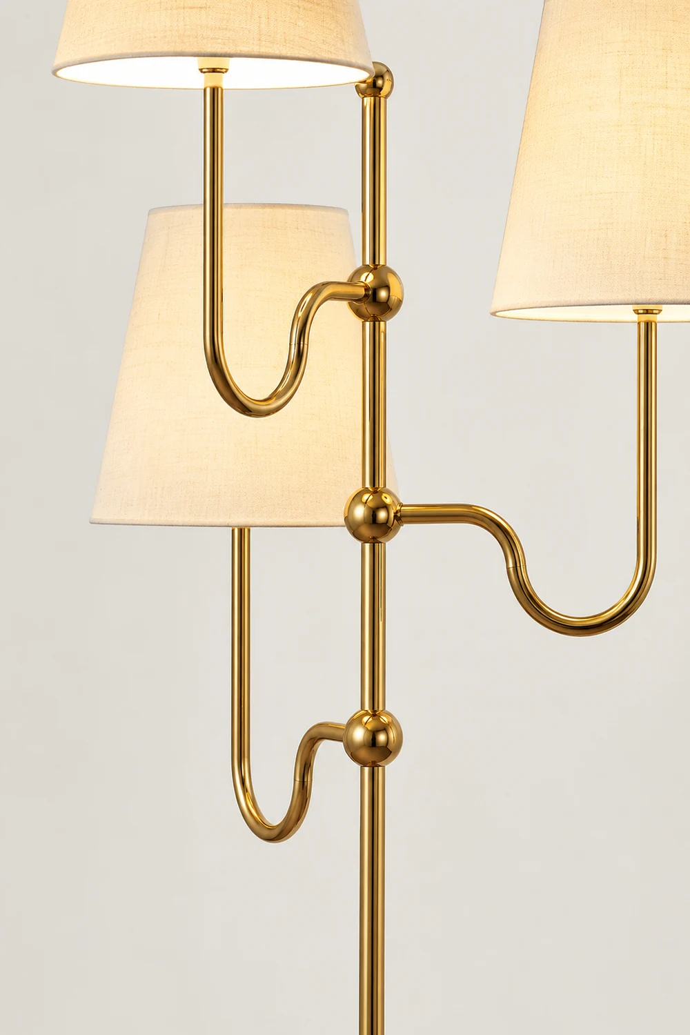 Serenade Floor Lamp - Lumpaz